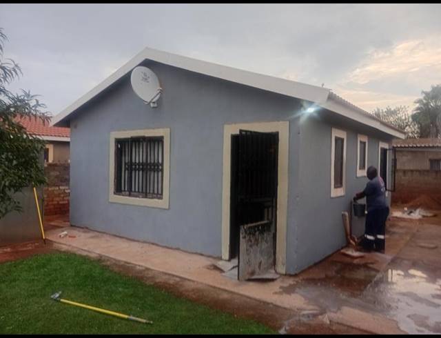 2 BEDROOM HOUSE FOR SALE IN SOSHANGUVE SOUTH